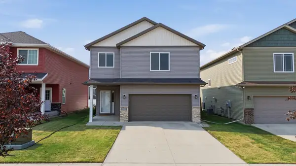 4872 35th Avenue S, Fargo, ND 58104