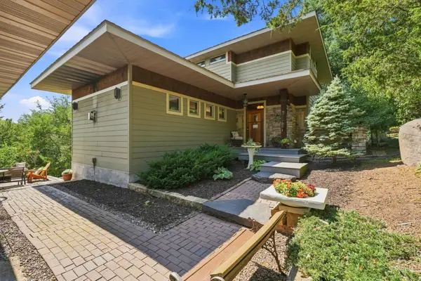 469 County Road E, Hudson, WI 54016