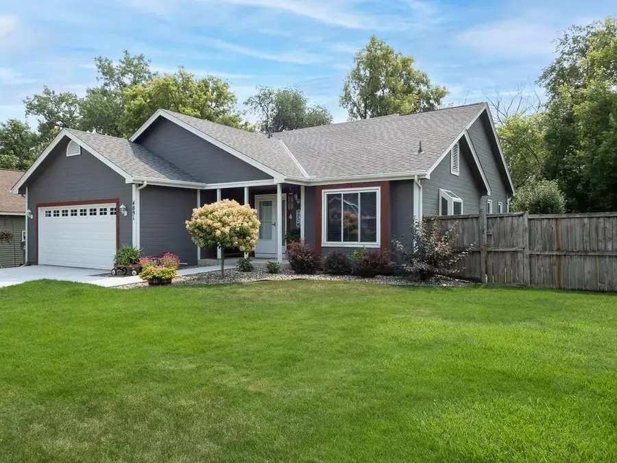 4891 S Park Drive, Savage, MN 55378 - #3