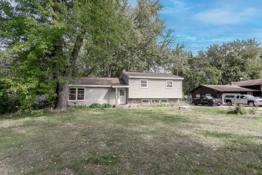 1735 Birch Lake Avenue, White Bear Lake, MN 55110 - #2