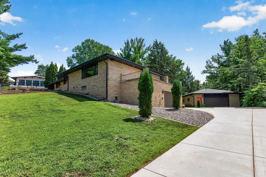 1472 Bridgeview Avenue, Eagan, MN 55121 - #3