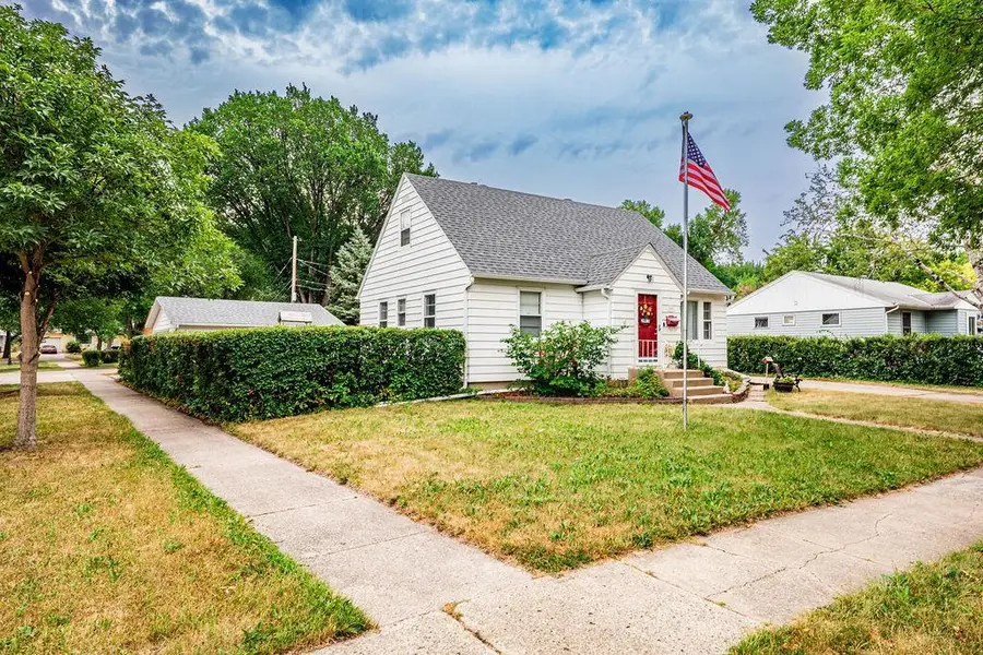 1707 2nd Street N, Fargo, ND 58102 - #2