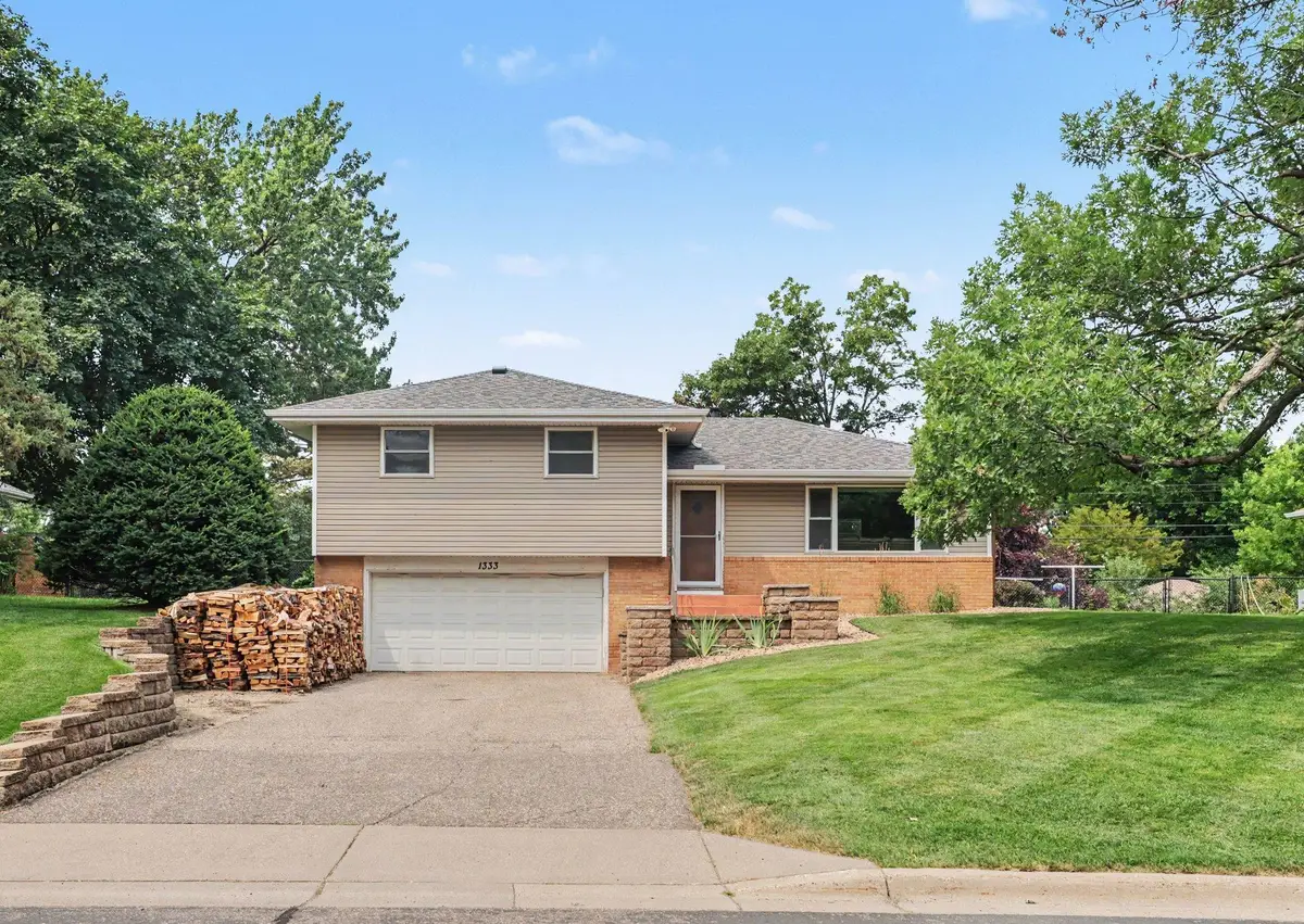 1333 Valders Avenue N, Golden Valley, MN 55427 - #1