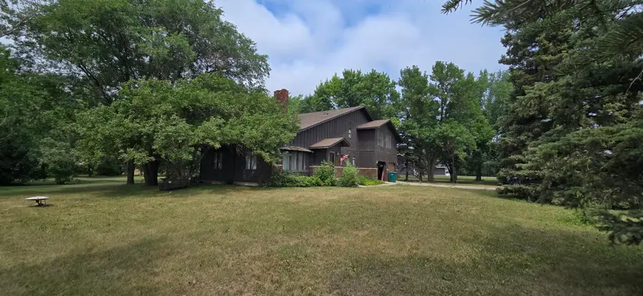 705 Main Avenue, Hickson, ND 58047 - #2
