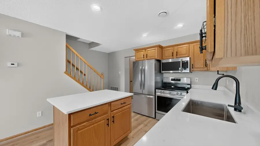 626 Pointe Court Sw, Rochester, MN 55902 - #3