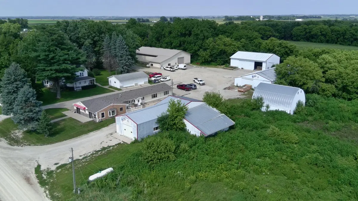 6906 38th Avenue Se, Rochester, MN 55904 - #1