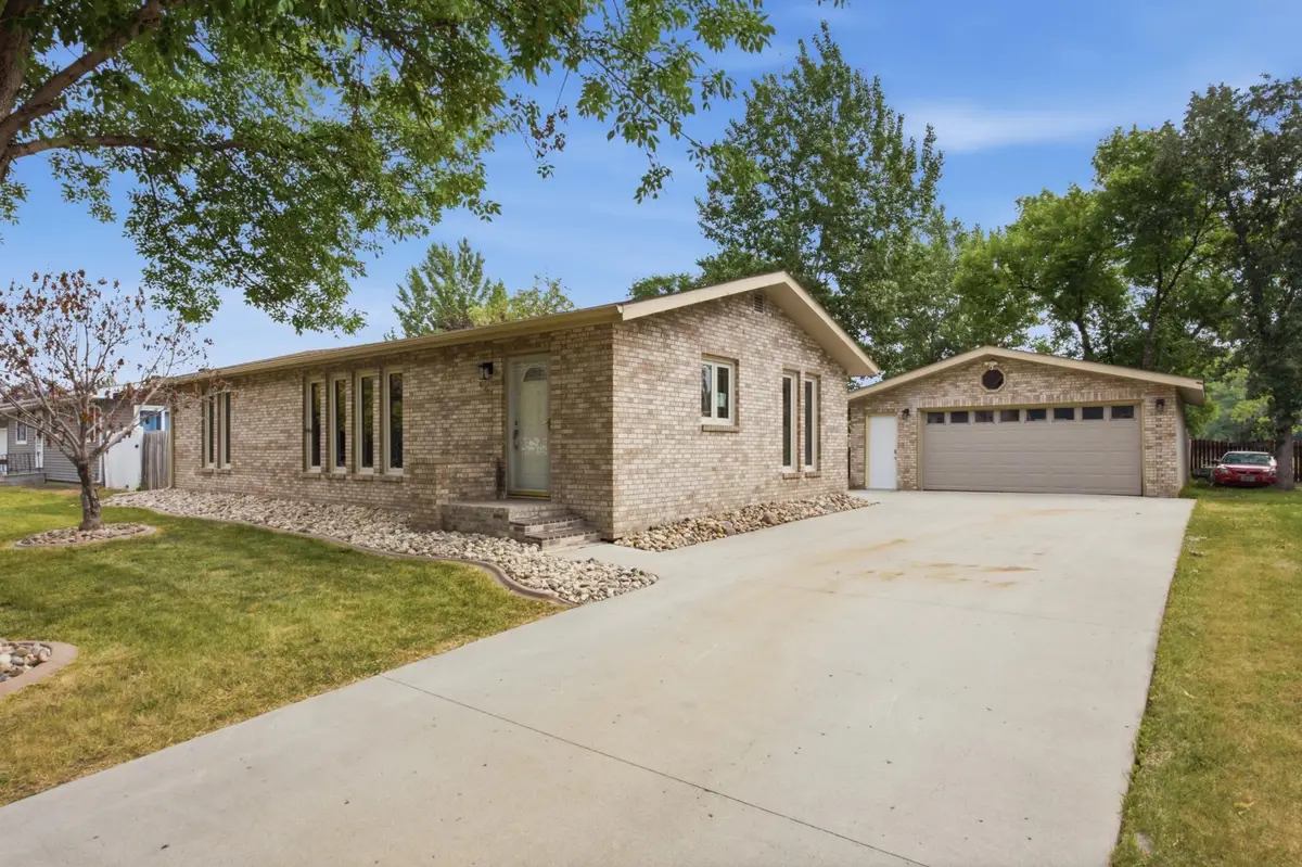 607 9th Street W, West Fargo, ND 58078 - #1