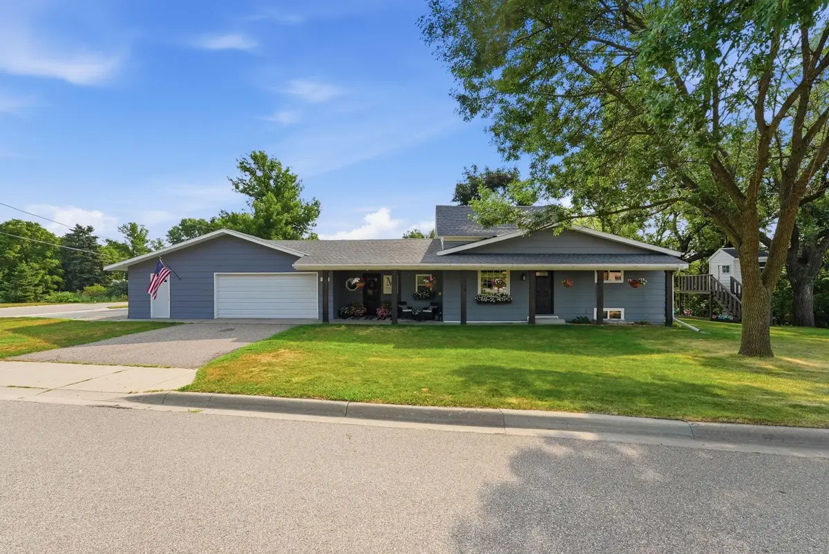 505 Ash Street Se, New London, MN 56273 - #1