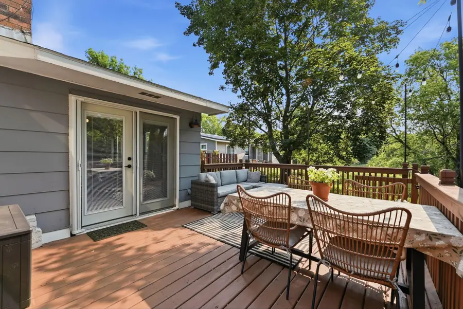 505 Ash Street Se, New London, MN 56273 - #3