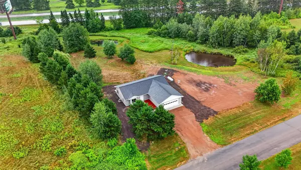 1350 Carriage Hill Drive, Hinckley, MN 55037