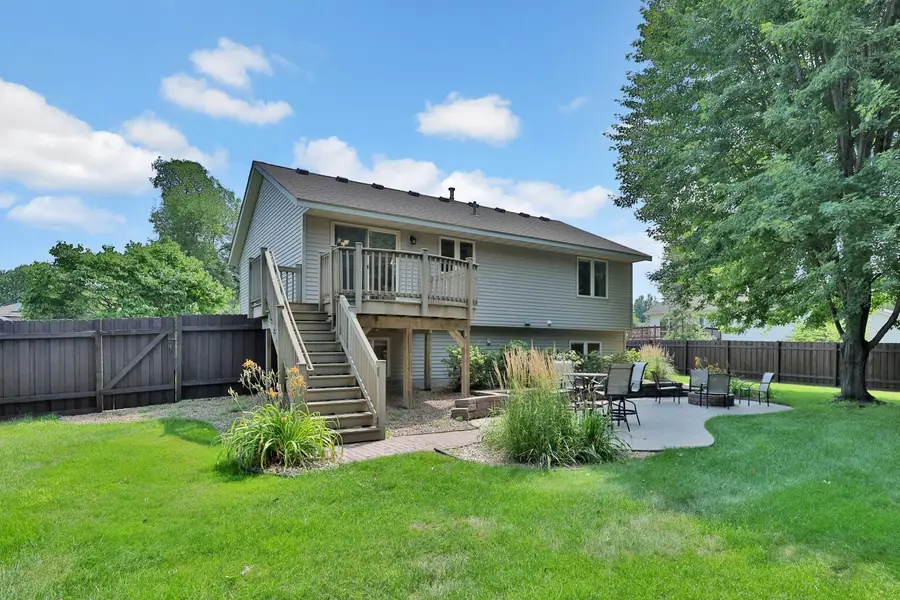 1098 Heather Drive, Woodbury, MN 55129 - #3
