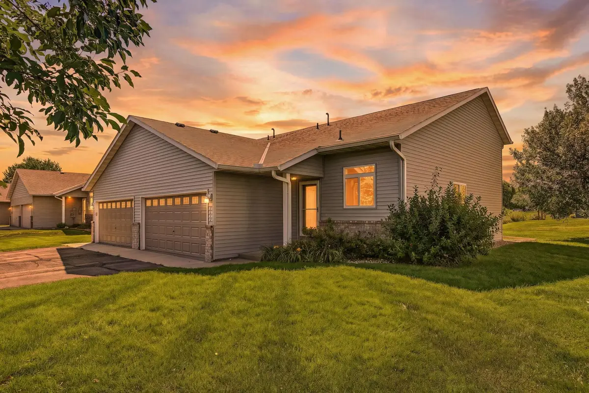 2218 Downing Avenue, Shakopee, MN 55379 - #1