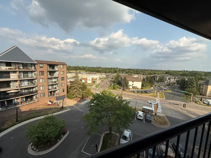2601 Kenzie Terrace #528, Saint Anthony, MN 55418 - #2