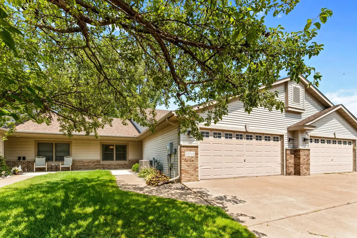 10968 Kirby Boulevard, Chisago City, MN 55013 - #1