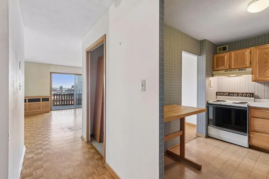 400 Groveland Avenue #1912, Minneapolis, MN 55403 - #2