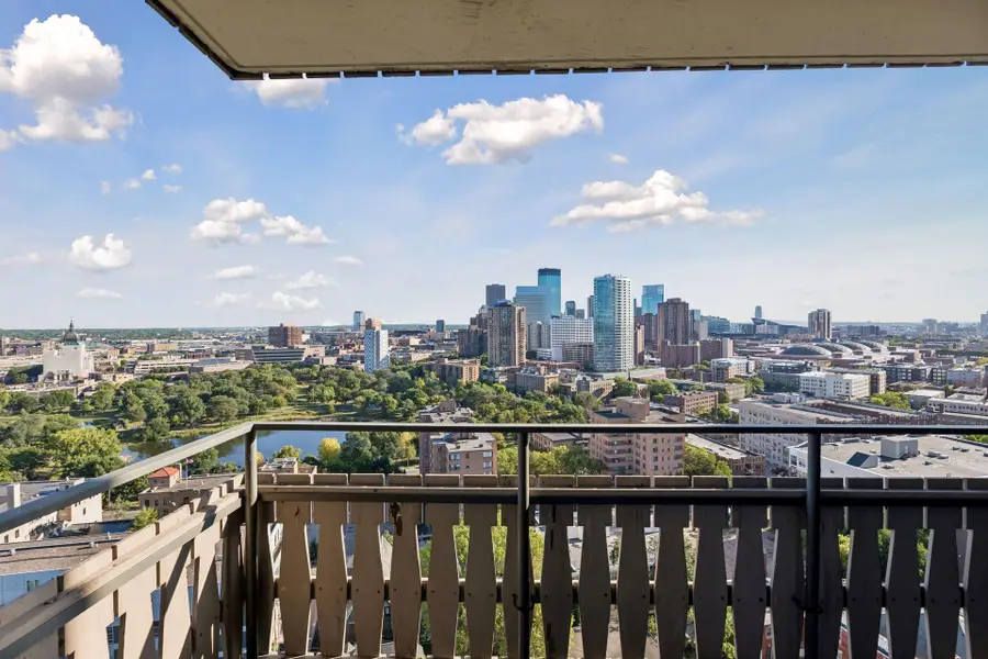 400 Groveland Avenue #1912, Minneapolis, MN 55403 - #3
