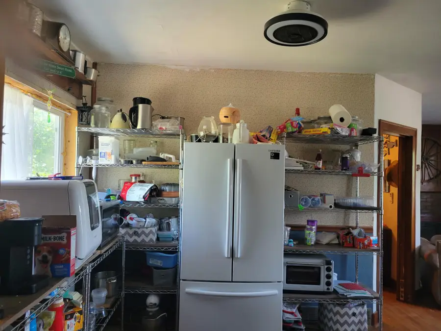 651 2nd Street S, Hallock, MN 56728 - #2