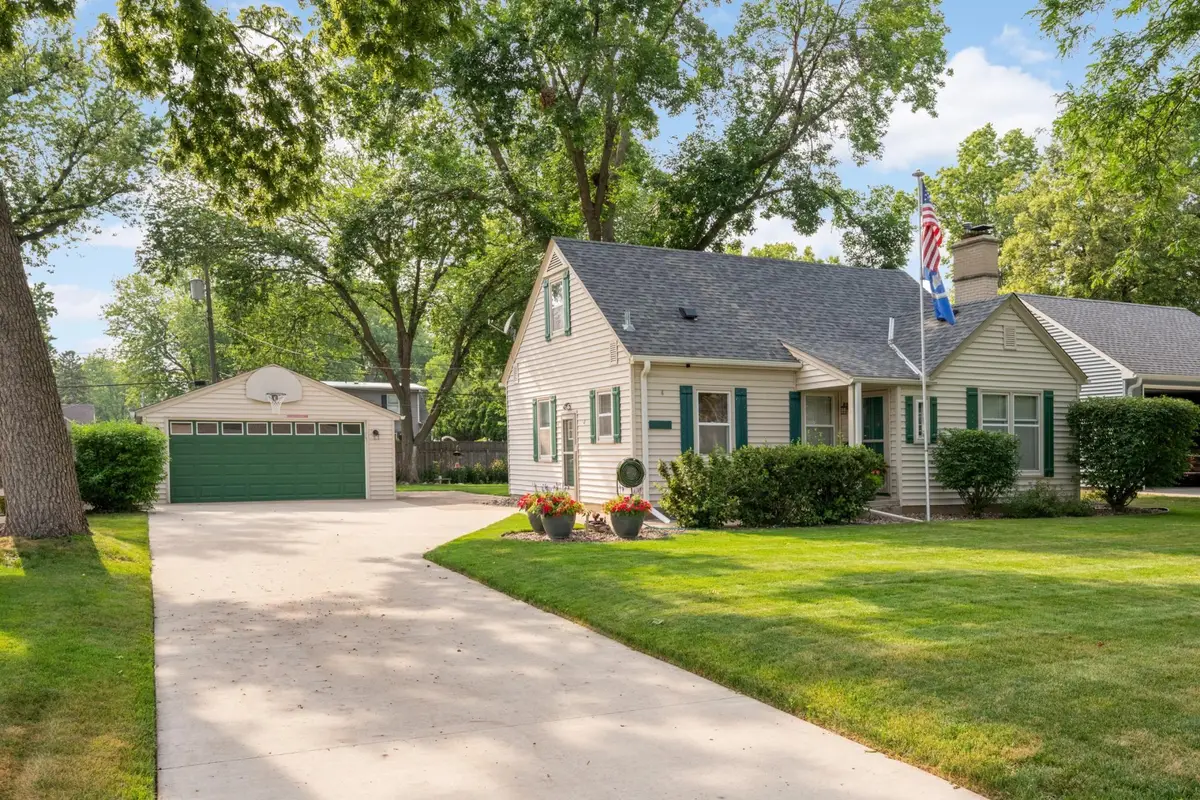7220 Newton Avenue S, Richfield, MN 55423 - #1