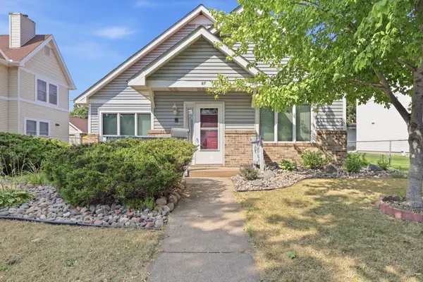57 Sycamore Street W, Saint Paul, MN 55117