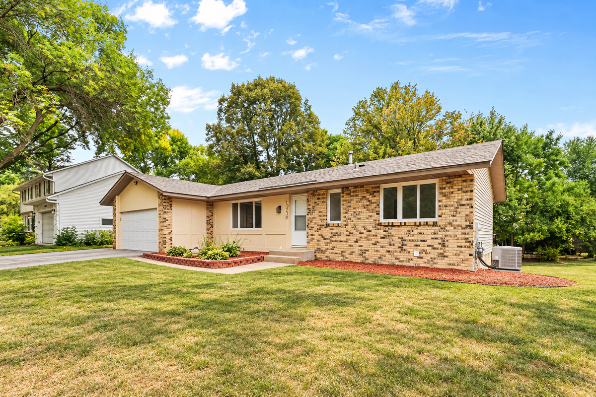 10250 Boundary Creek Terrace, Maple Grove, MN 55369 - #1