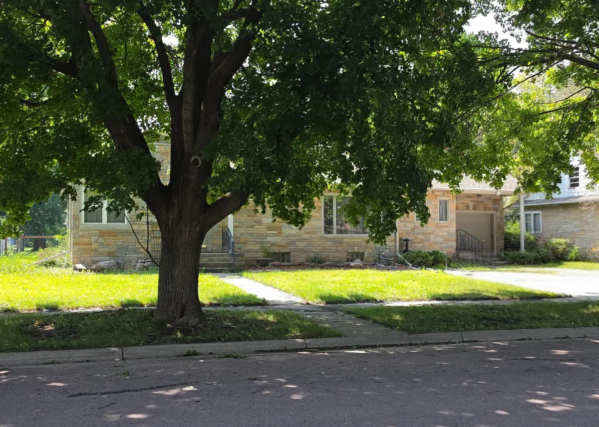 409 N Prairie Street, Sherburn, MN 56171 - #1