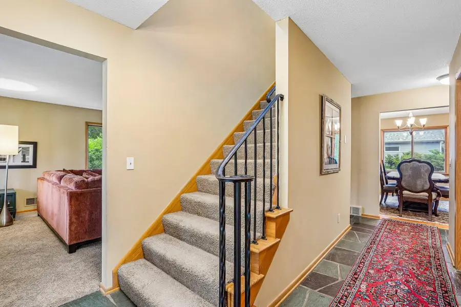 1525 Saint Croix Circle, Golden Valley, MN 55422 - #2