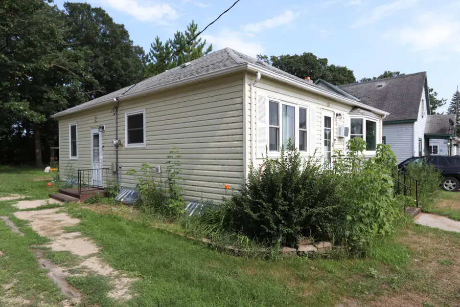 105 Atlantic Avenue E, Badger, MN 56714 - #3