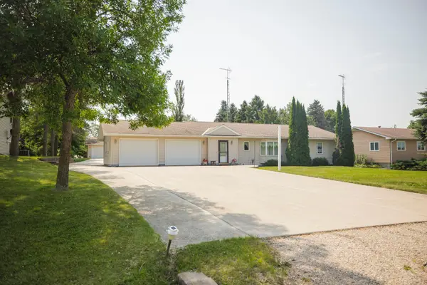 20717 464th Avenue, Morris, MN 56267