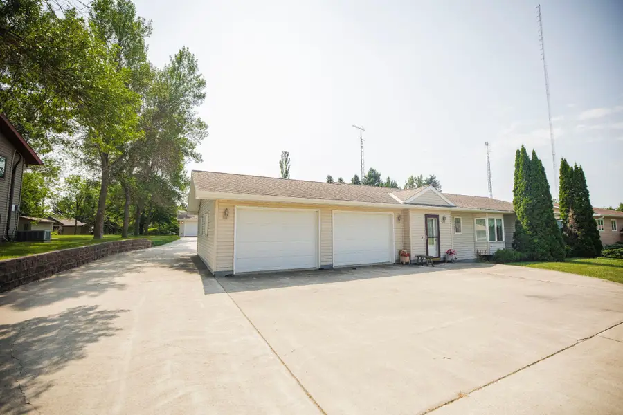 20717 464th Avenue, Morris, MN 56267 - #2