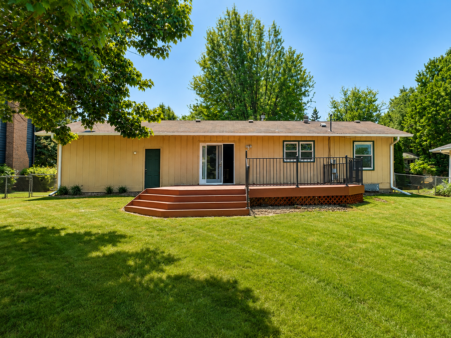 6116 Oakwood Road, Woodbury, MN 55125 - #2