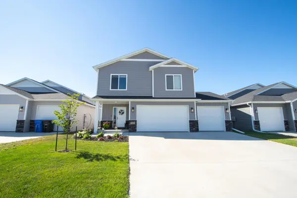 2618 74th Avenue S, Fargo, ND 58104