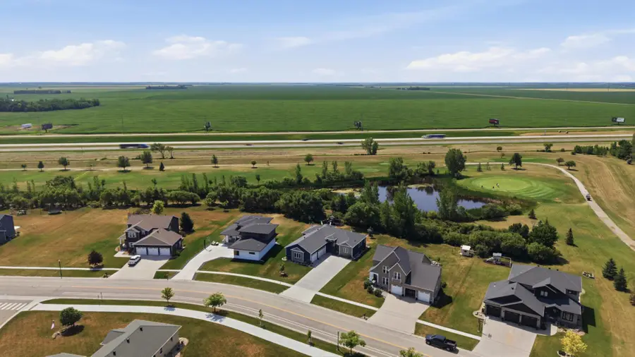 916 Sunset Drive, Mapleton, ND 58059 - #2