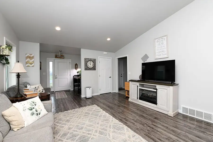 2723 W Westwood Street W, West Fargo, ND 58078 - #3