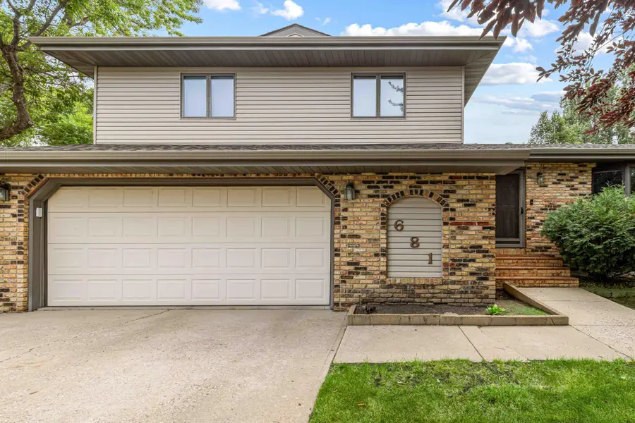 681 Cottonwood Court, West Fargo, ND 58078 - #3