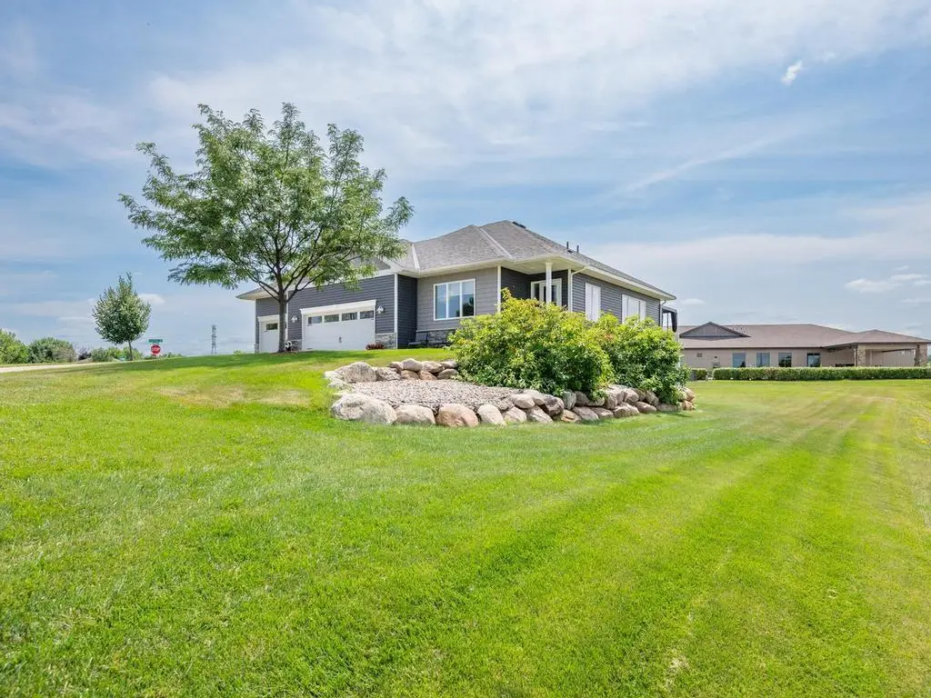 1290 Parkview Court, Shakopee, MN 55379 - #1