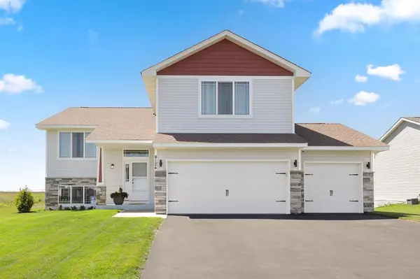 4124 Eaton Circle Ne, Monticello, MN 55362