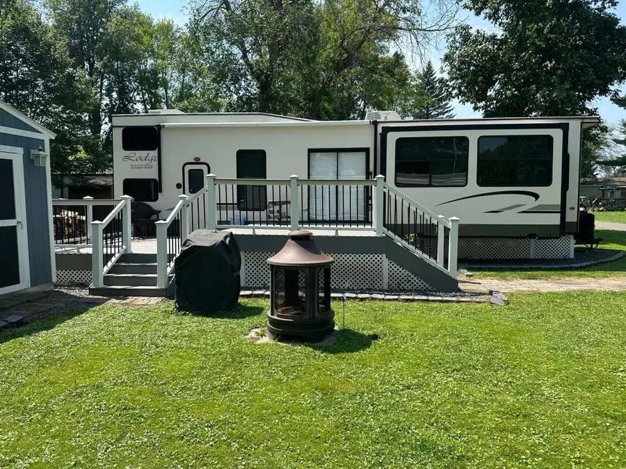 32741 N Lakes Trail #15D, Lindstrom, MN 55045 - #2