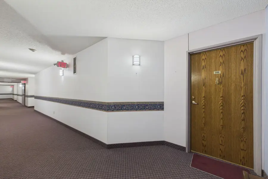 32 11th Avenue S #215, Hopkins, MN 55343 - #2