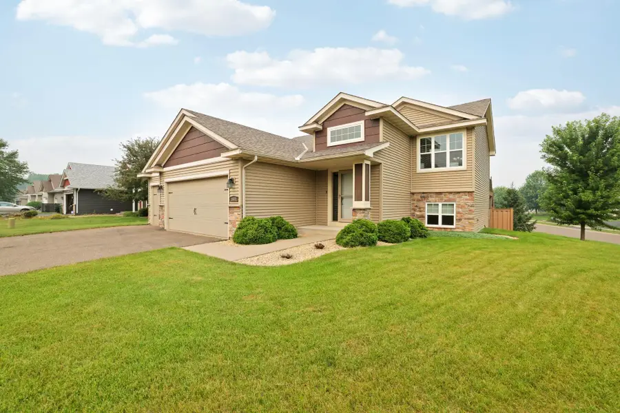 8631 Tessman Farm Road N, Brooklyn Park, MN 55445 - #2