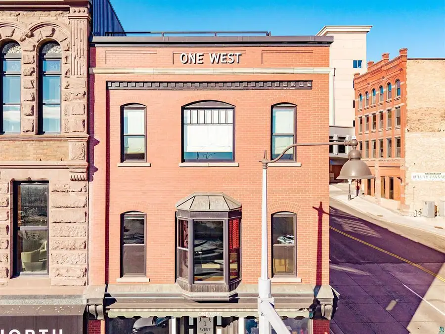 1 N Lake Avenue, Duluth, MN 55802 - #2