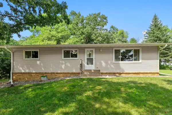 1814 47th Street Ne, Buffalo, MN 55313
