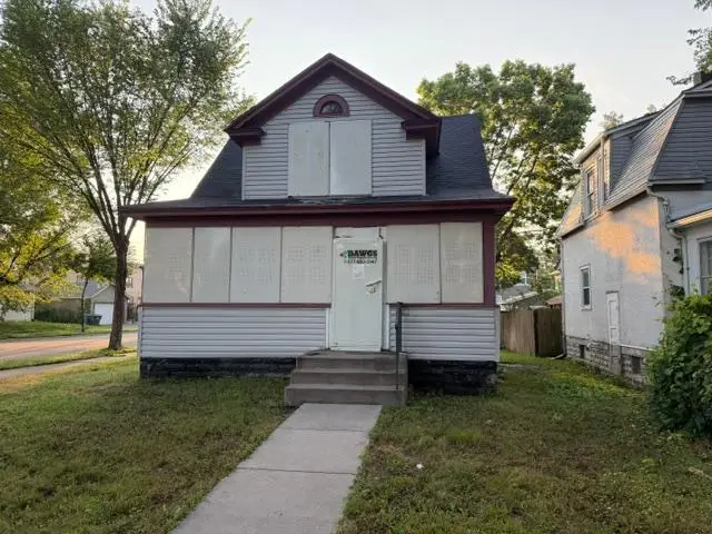 2030 Russell Avenue N, Minneapolis, MN 55411 - #1