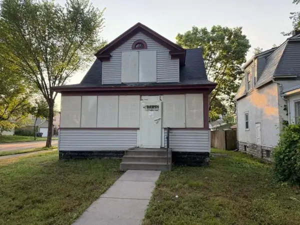 2030 Russell Avenue N, Minneapolis, MN 55411