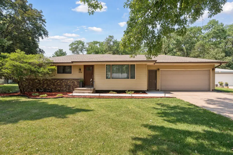 7836 Woodlawn Drive, Mounds View, MN 55112 - #2