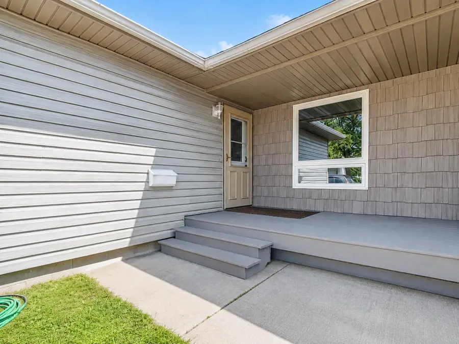 1413 Hemlock Avenue, Owatonna, MN 55060 - #2