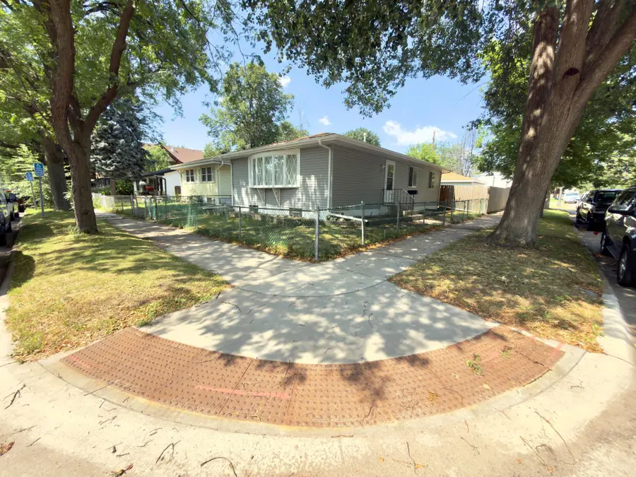 243 Winifred Street E, Saint Paul, MN 55107 - #3