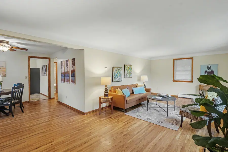 1680 Burns Avenue, Saint Paul, MN 55106 - #2