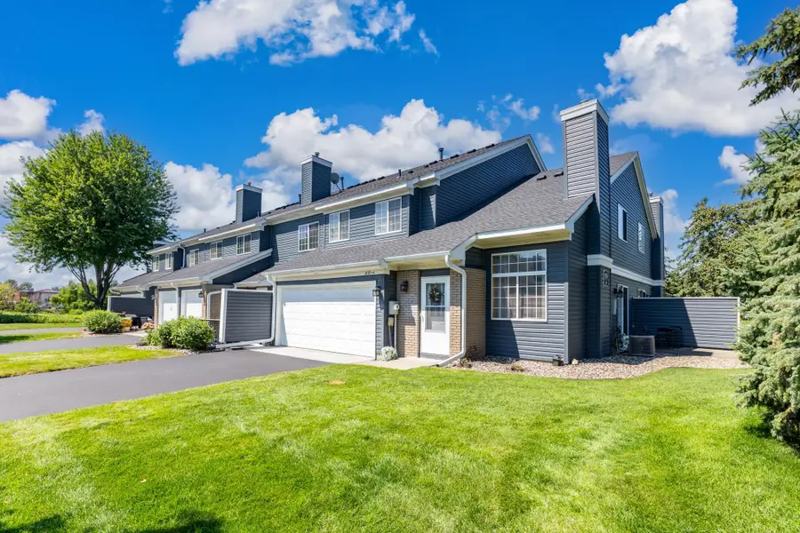 1870 Donegal Drive #4, Woodbury, MN 55125 - #2