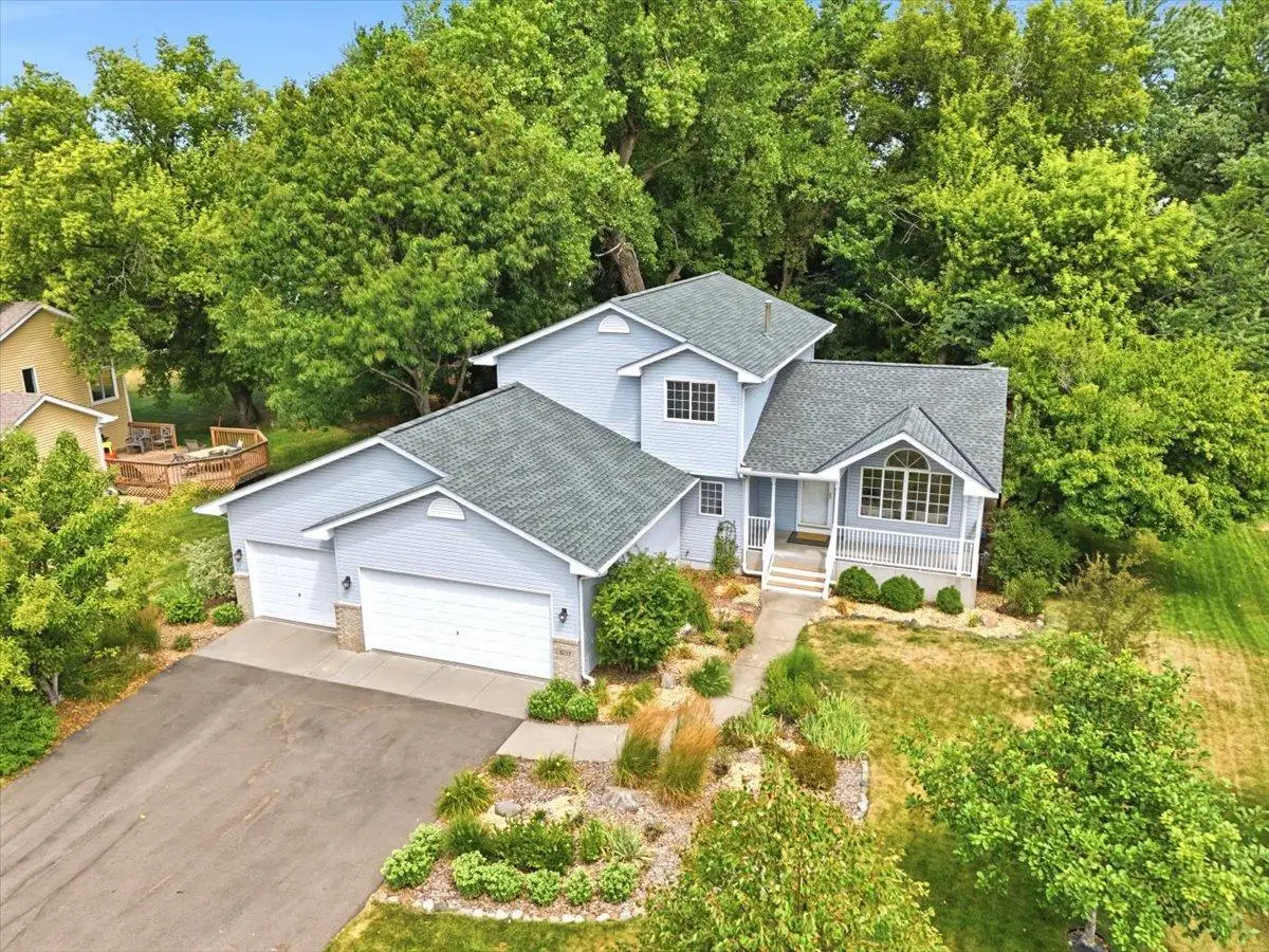 1039 Heather Drive, Woodbury, MN 55129 - #1