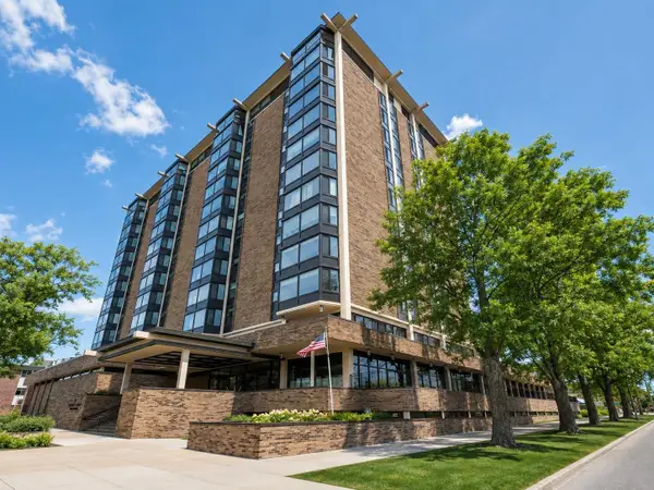 207 5th Avenue Sw #202, Rochester, MN 55902